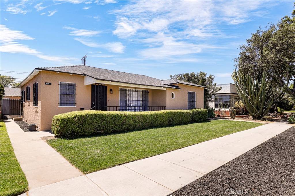 2451 Pine AVE, Long Beach, CA 90806