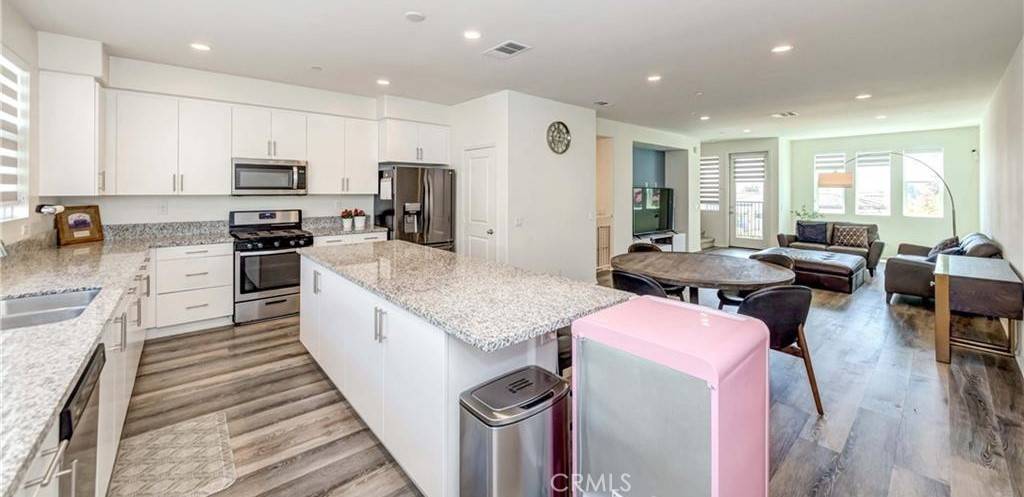La Habra, CA 90631,1828 Sonata ST