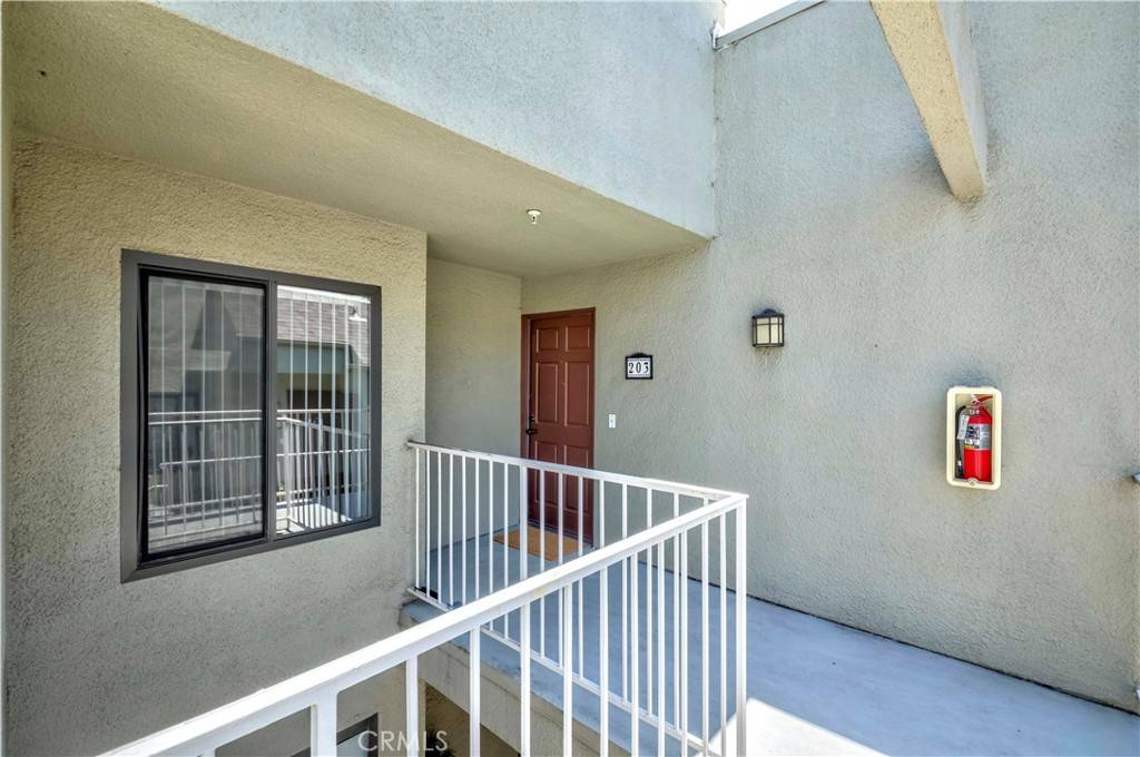 Huntington Beach, CA 92647,17722 Sergio CIR #CI203