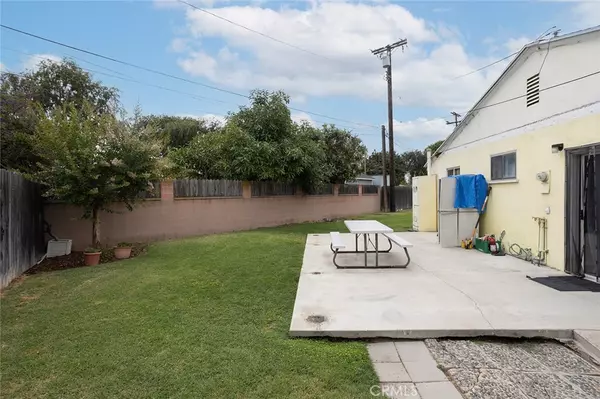 Fullerton, CA 92833,218 Muroc PL