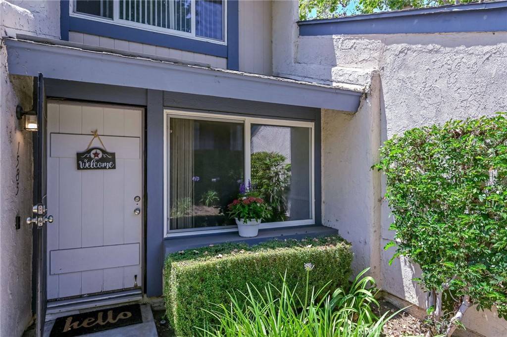 Brea, CA 92821,1585 Honeywood CT