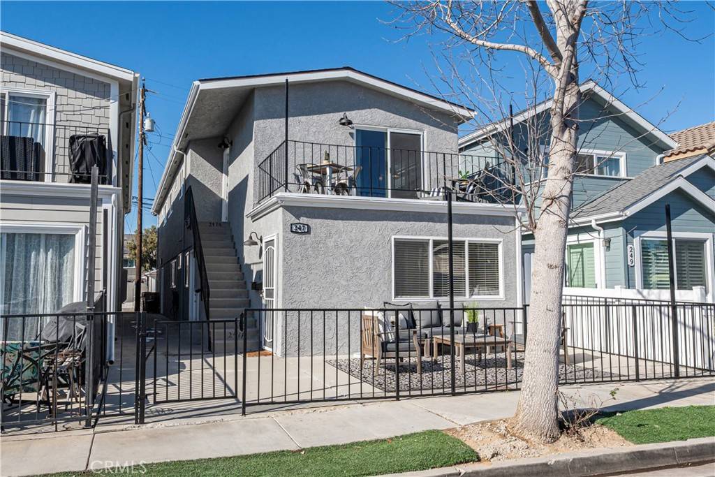 Seal Beach, CA 90740,247 17th ST