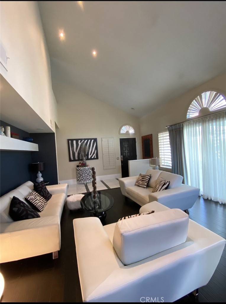 Laguna Niguel, CA 92677,28366 Via Nandina