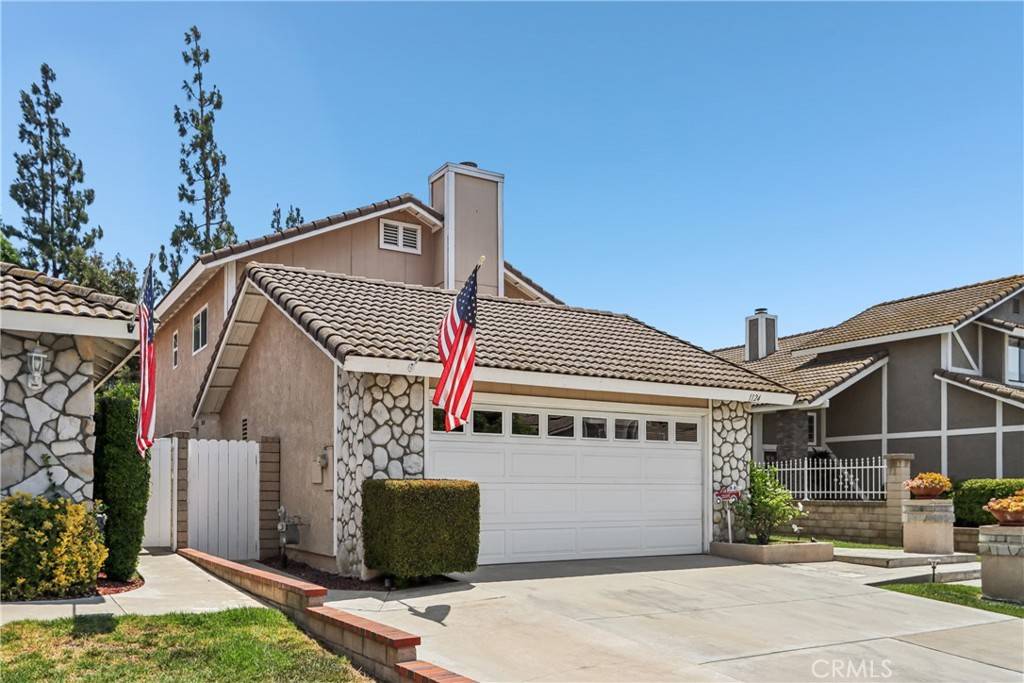 Placentia, CA 92870,1124 N Holt DR