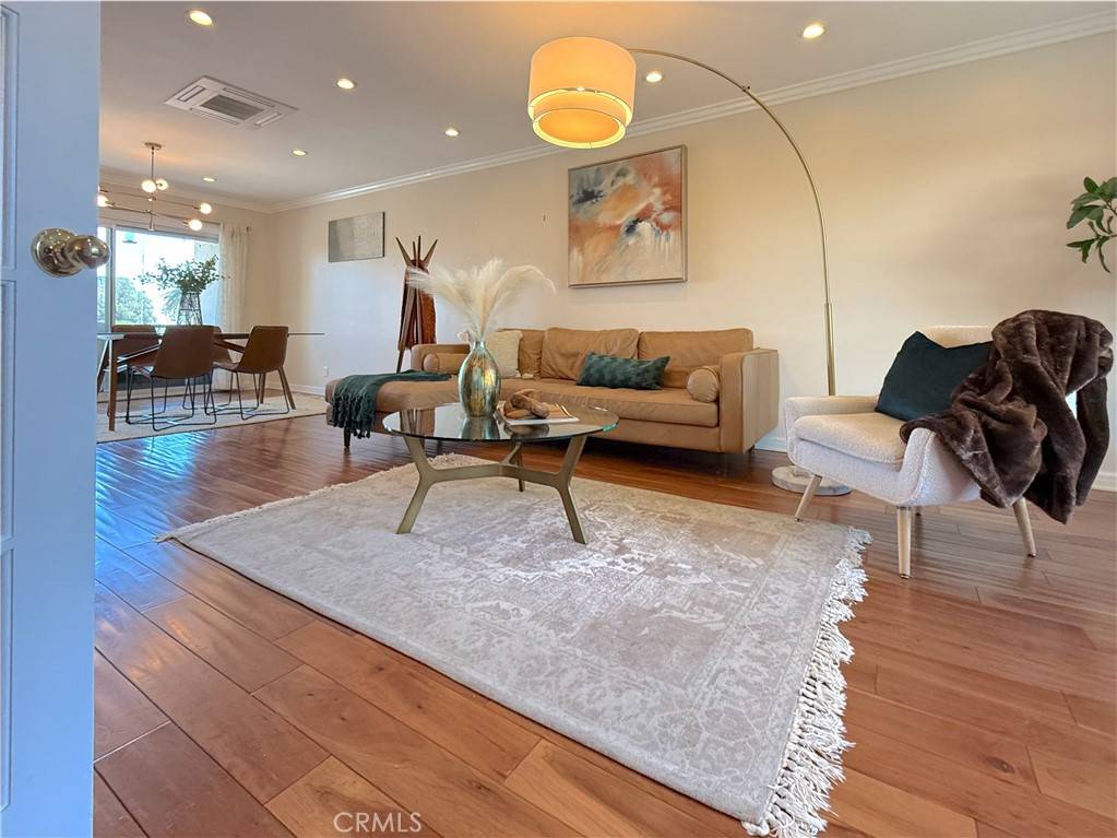 2662 E 2nd ST #F3, Long Beach, CA 90803