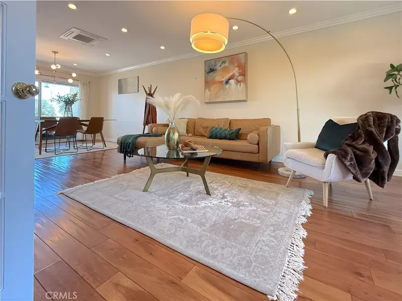 2662 E 2nd ST #F3, Long Beach, CA 90803