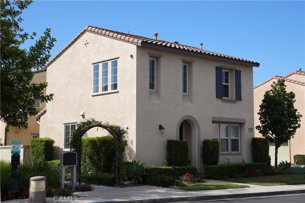 202 W Cork Tree DR, Orange, CA 92865
