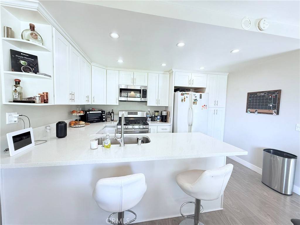 1525 Walnut Leaf DR #209, Walnut, CA 91789