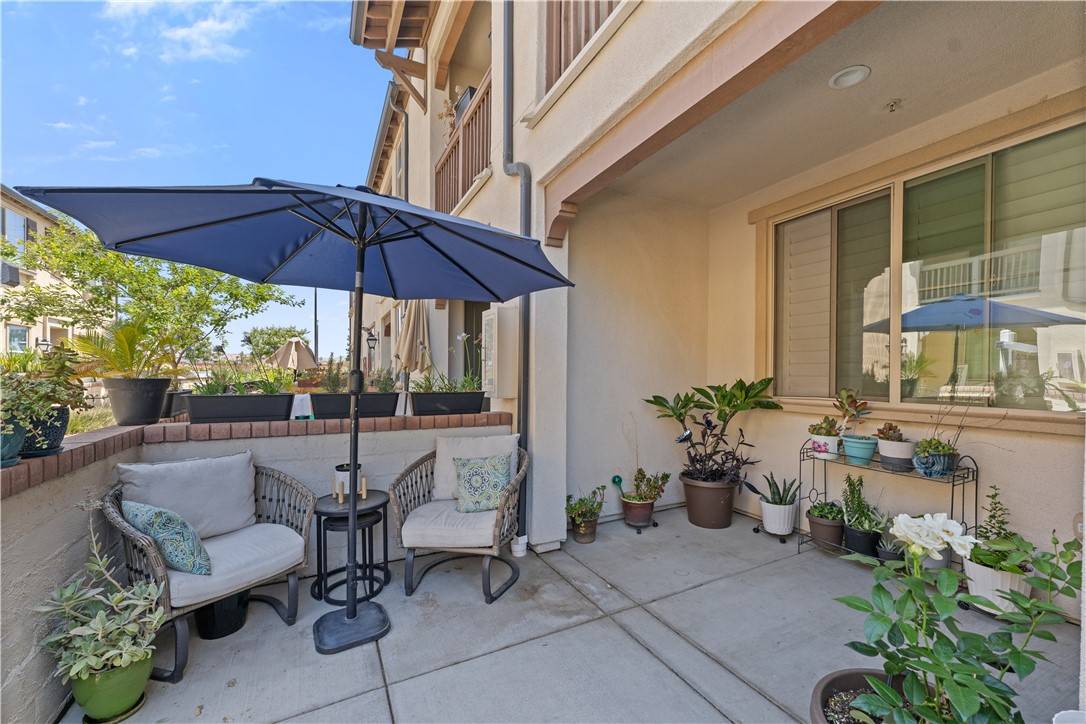 Ontario, CA 91761,2848 E Berry Loop Privado #52