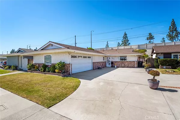 Lakewood, CA 90713,6637 Dillman ST
