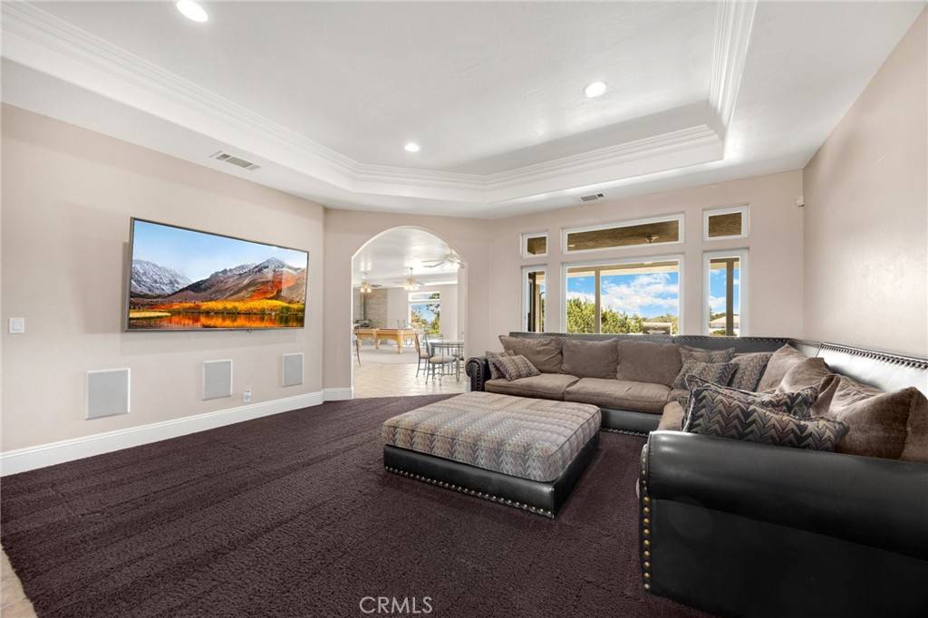 Oak Hills, CA 92344,8277 Macron ST