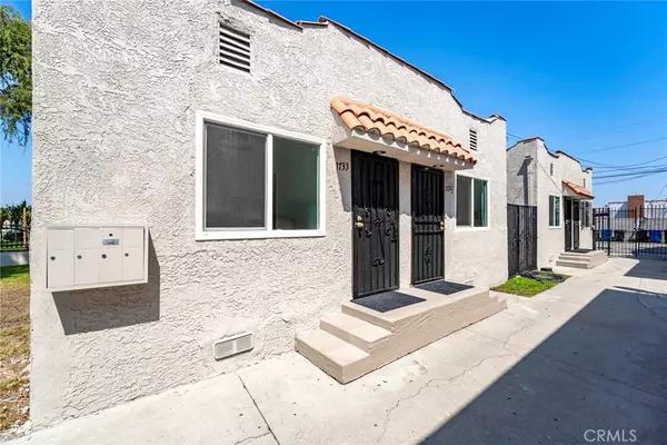 Los Angeles, CA 90047,1733 W 84th PL