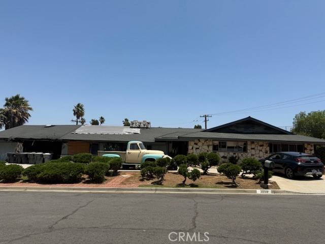 2089 Monterey Peninsula DR, Corona, CA 92882