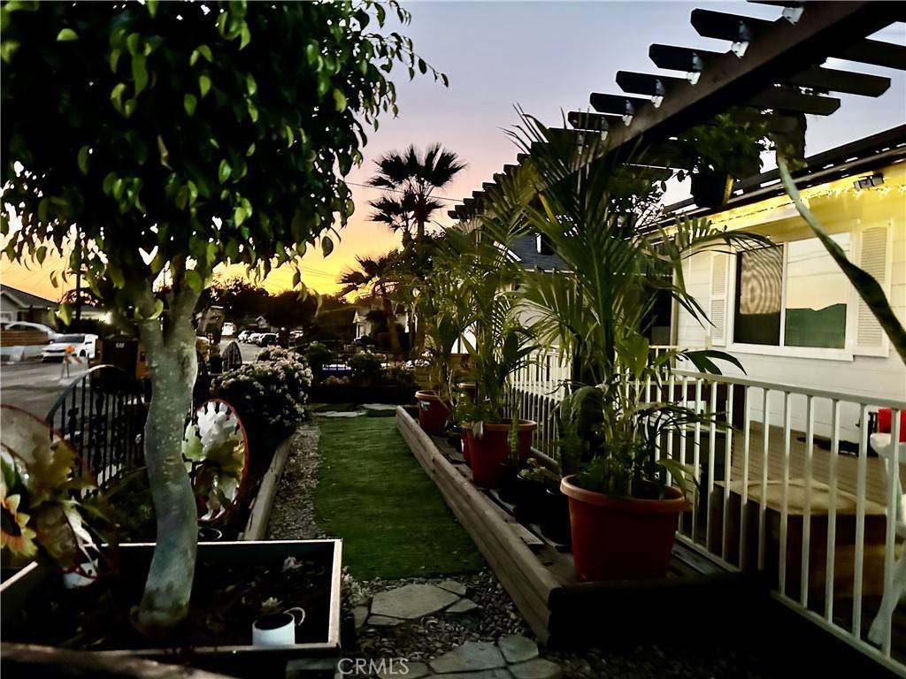 6458 Hayward WAY, San Diego, CA 92139