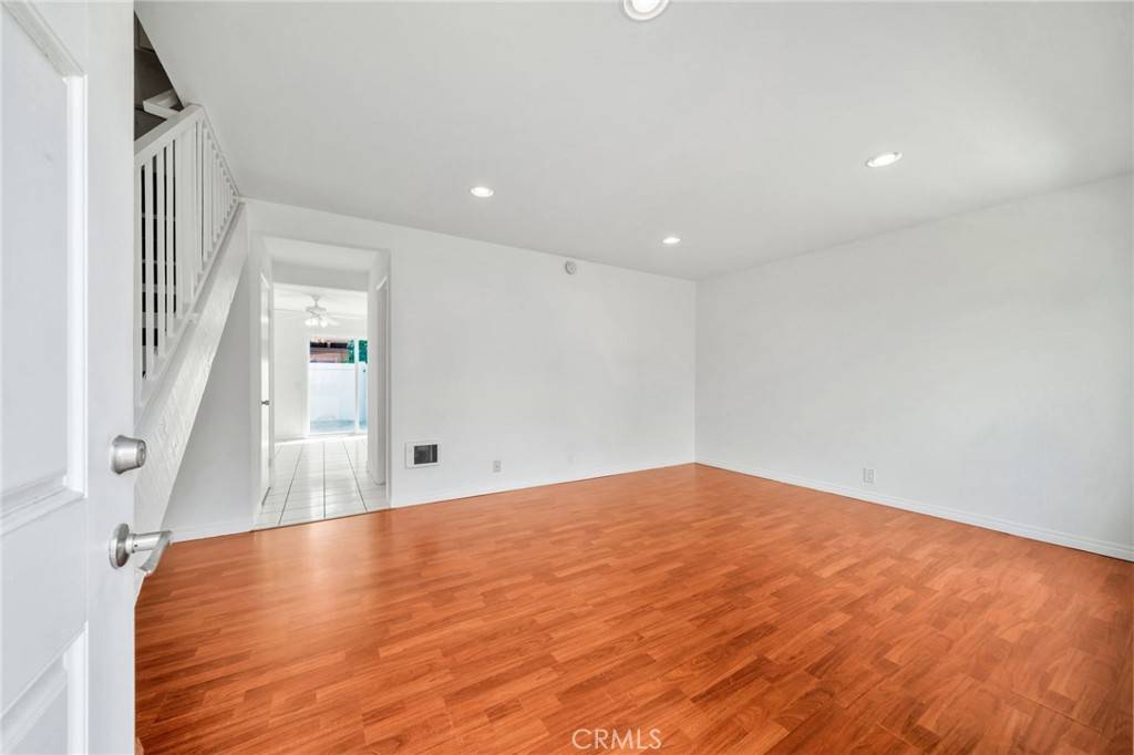 Irvine, CA 92604,6 Raleigh