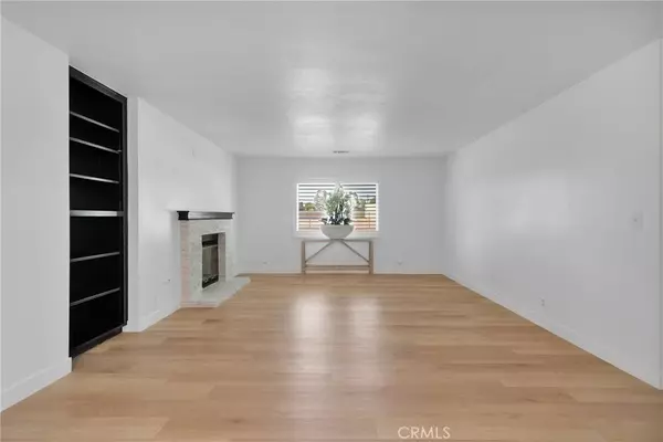 Hesperia, CA 92345,14947 Larch ST