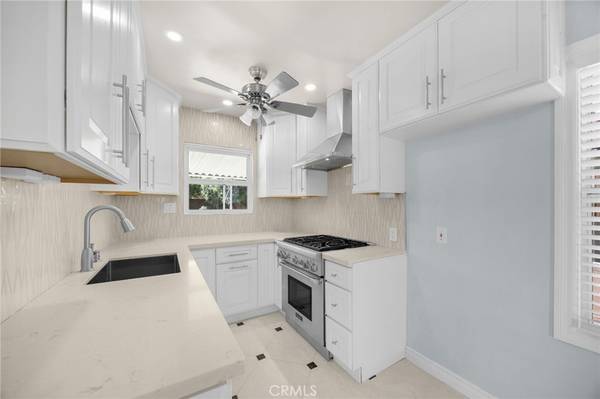 Pico Rivera, CA 90660,8328 Fernadel AVE