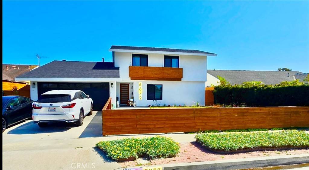Huntington Beach, CA 92647,6672 Marilyn DR