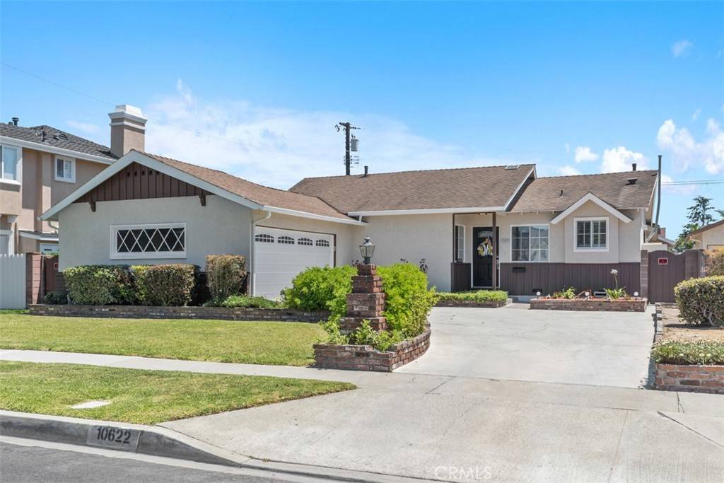 10622 Ashworth ST, Bellflower, CA 90706