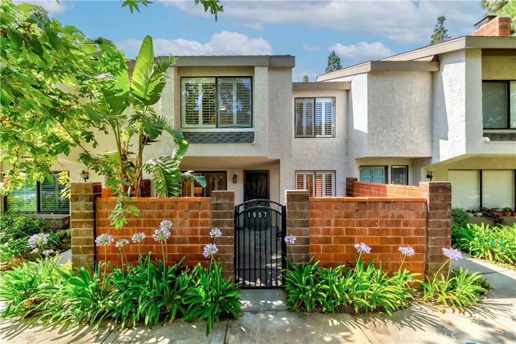 1657 Sherwood Village CIR, Placentia, CA 92870
