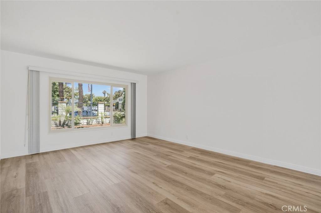 Tustin, CA 92780,14652 Devonshire AVE