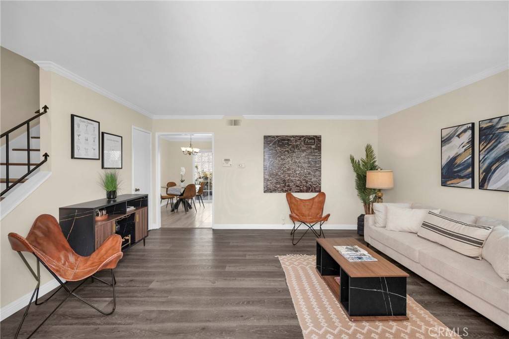 Monrovia, CA 91016,1047 E Huntington DR #D