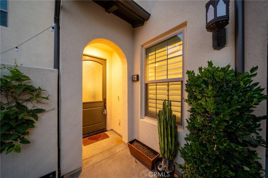 Irvine, CA 92618,144 Elkhorn