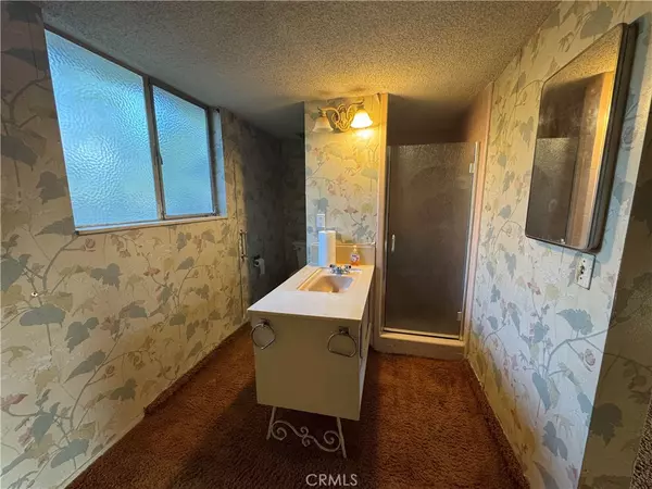 Los Alamitos, CA 90720,12672 Foster RD