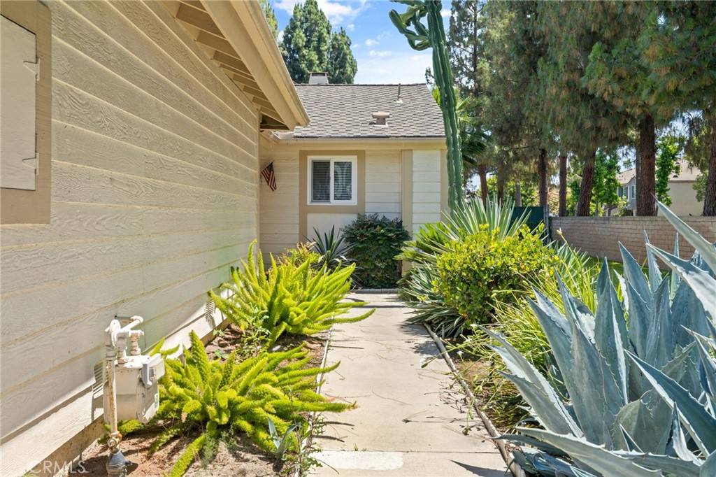 Placentia, CA 92870,1700 Truman CIR