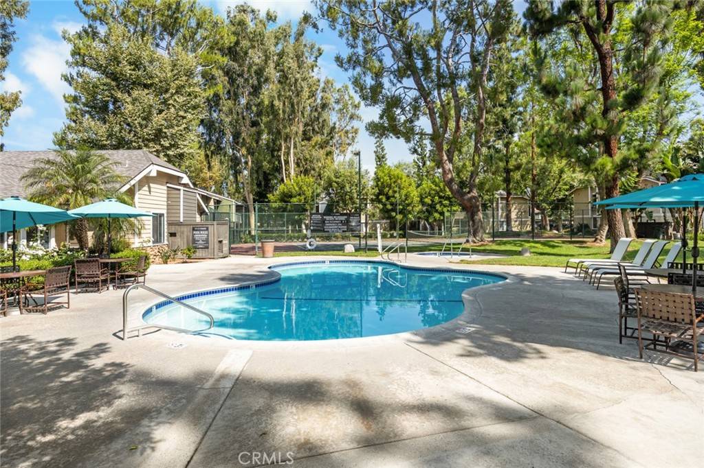 Riverside, CA 92505,3535 Banbury DR #158