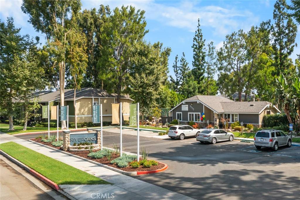3535 Banbury DR #158, Riverside, CA 92505