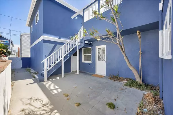 Newport Beach, CA 92663,502 36th ST #B