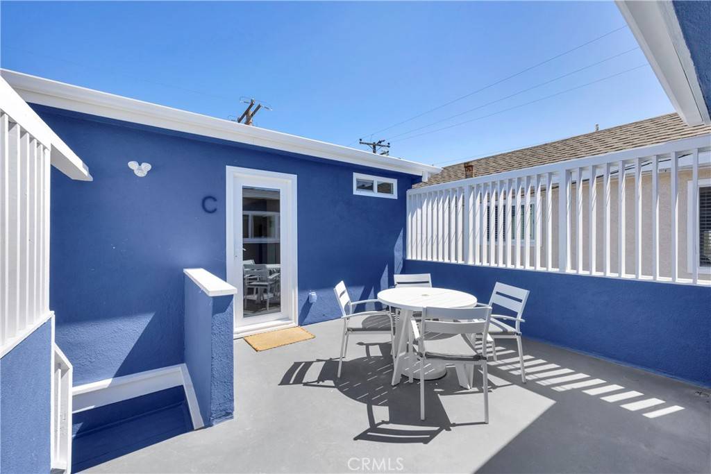 502 36th ST #C, Newport Beach, CA 92663