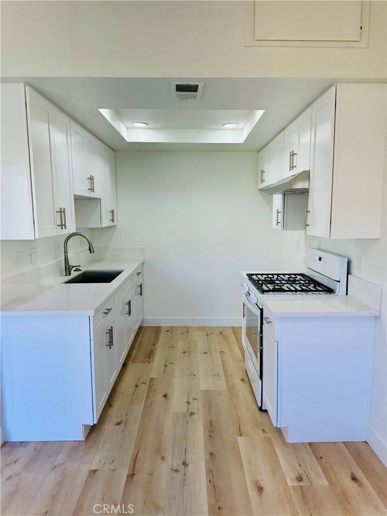 Corona, CA 92879,2380 Benidorm CIR