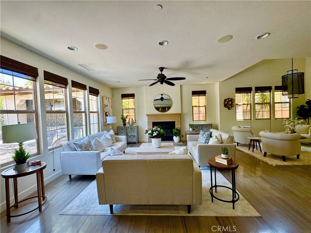 102 Catalonia, Irvine, CA 92618