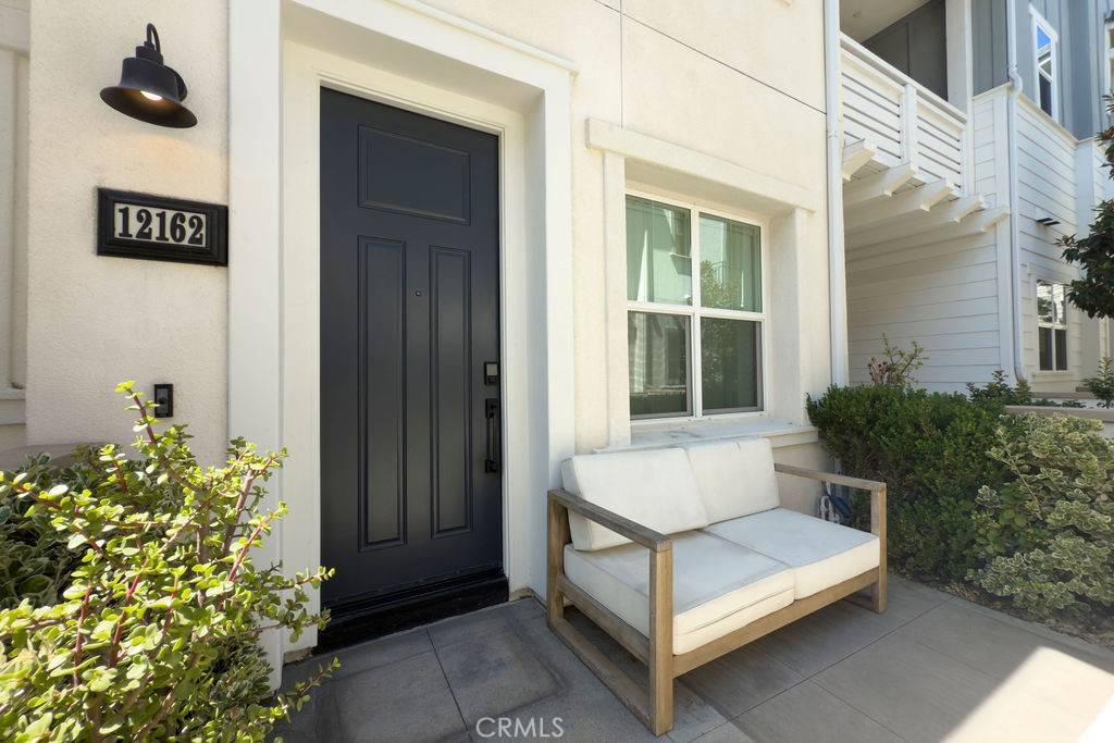 Whittier, CA 90602,12162 Starling Ln