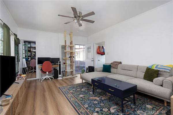 Long Beach, CA 90803,28 Argonne AVE