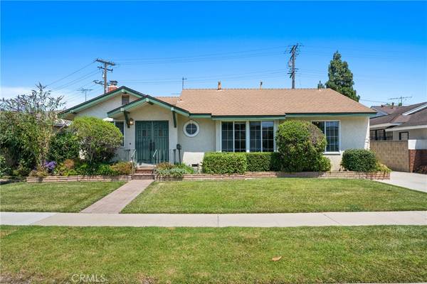 3048 Knoxville AVE, Long Beach, CA 90808