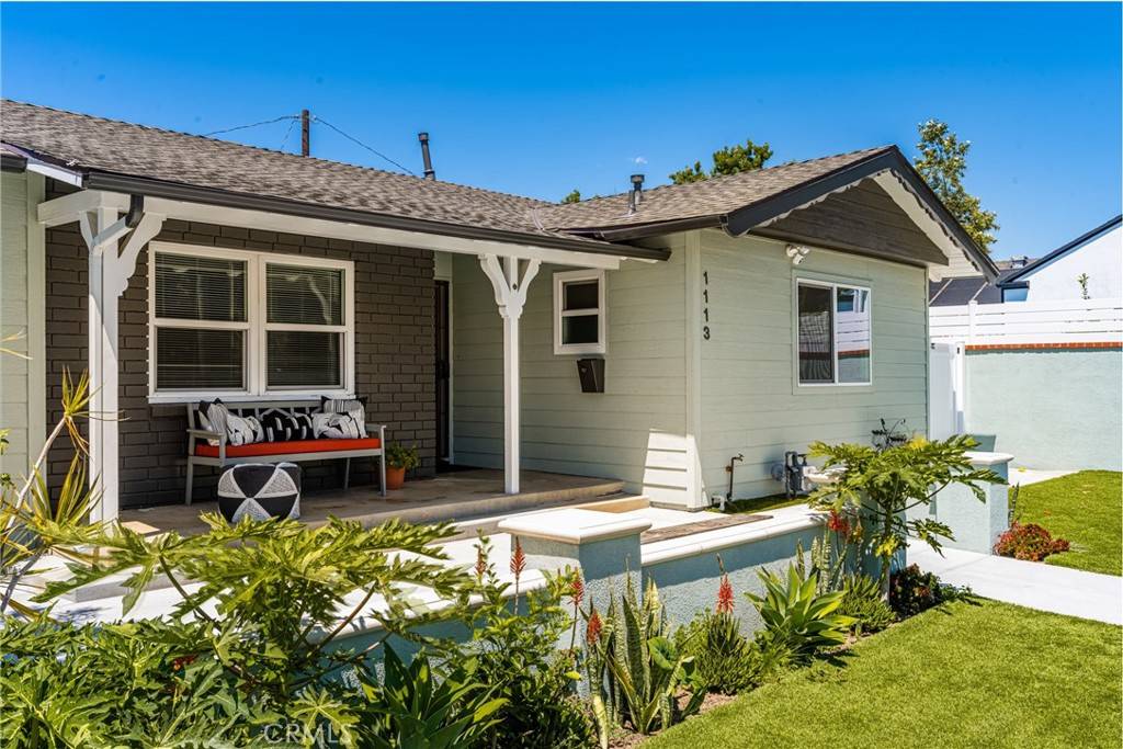 Santa Ana, CA 92706,1113 W 15th ST