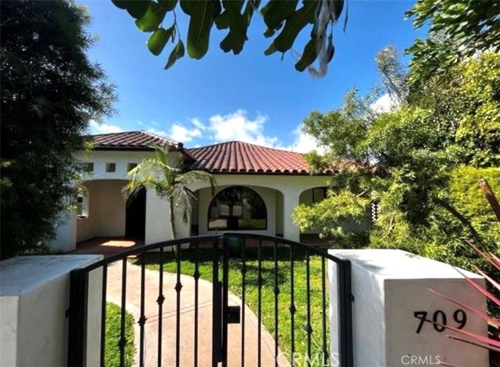 709 Havana AVE, Long Beach, CA 90804