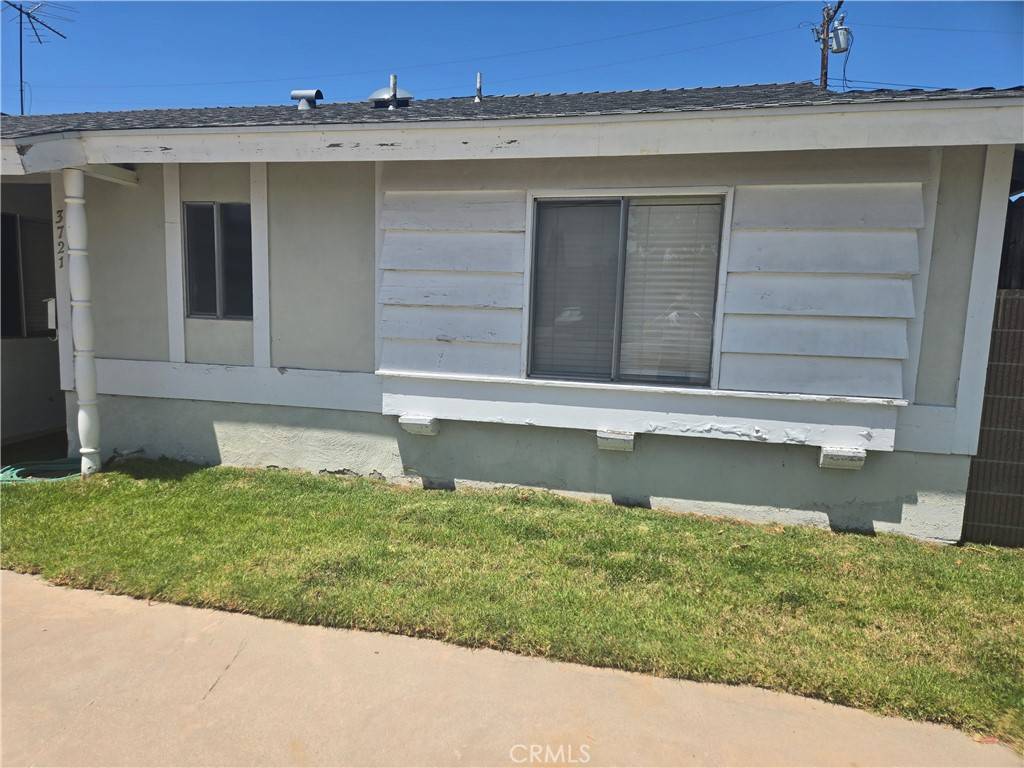 Los Alamitos, CA 90720,3721 La Colmena WAY
