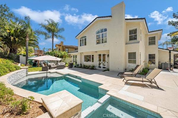 712 S Lost Canyon RD, Anaheim Hills, CA 92808
