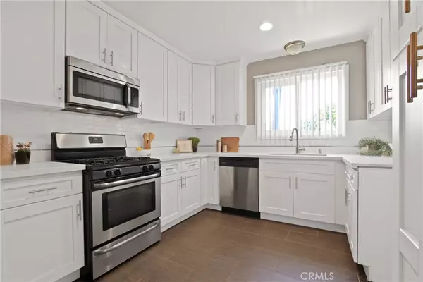 Long Beach, CA 90802,1327 E Appleton ST #1
