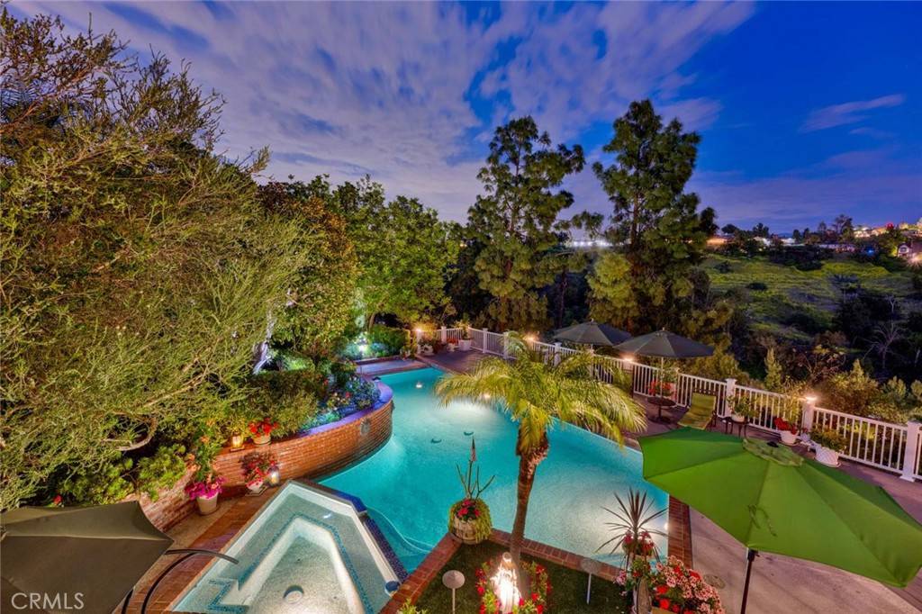 10302 Broadview PL, North Tustin, CA 92705