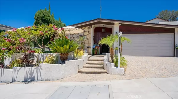 6510 Airoso AVE,  San Diego,  CA 92120