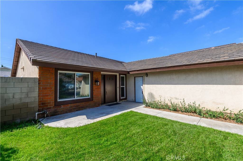 Irvine, CA 92604,5092 Dutcher AVE