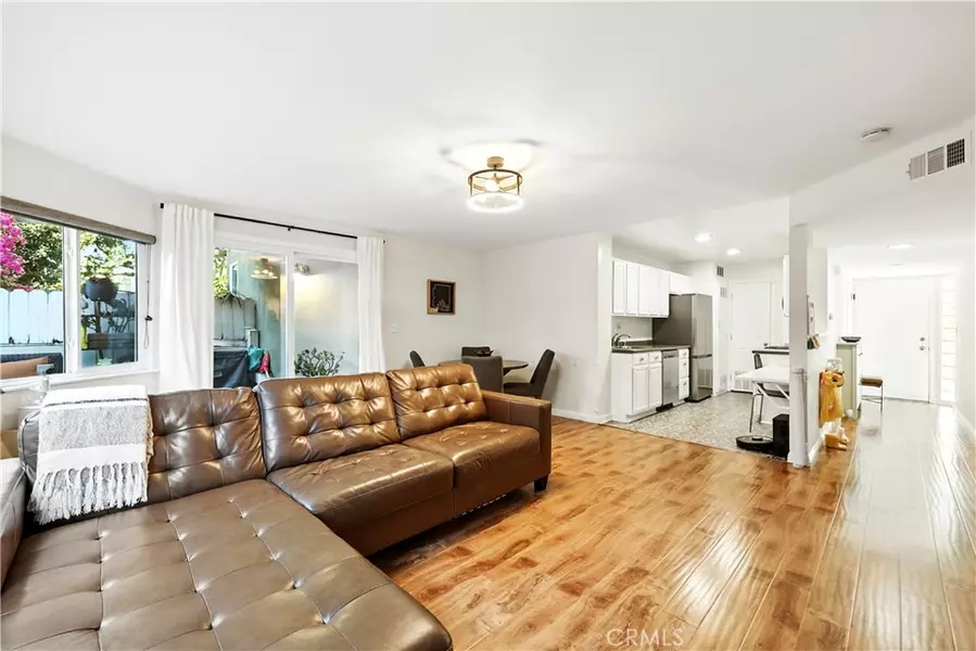 1739 E Broadway #6, Long Beach, CA 90802