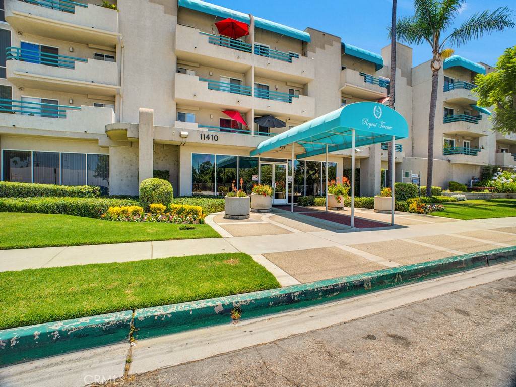 Downey, CA 90241,11410 Dolan #328