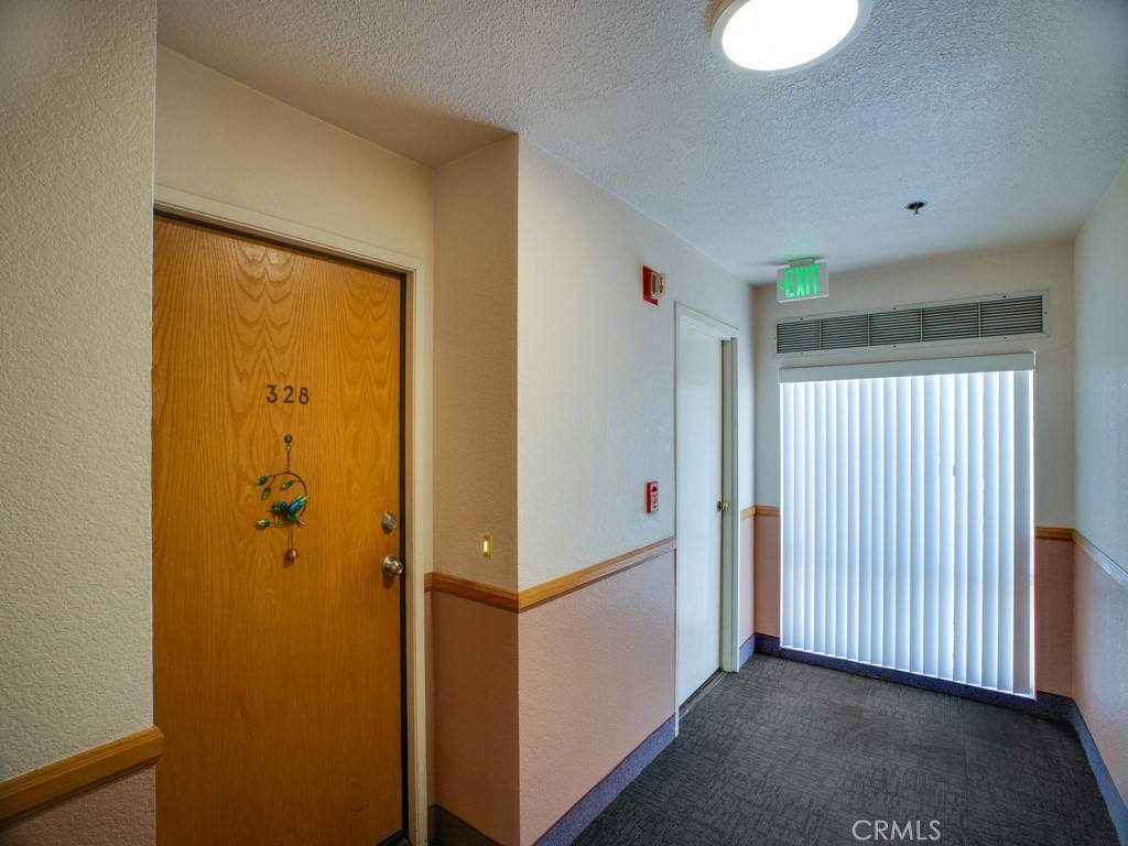 Downey, CA 90241,11410 Dolan #328