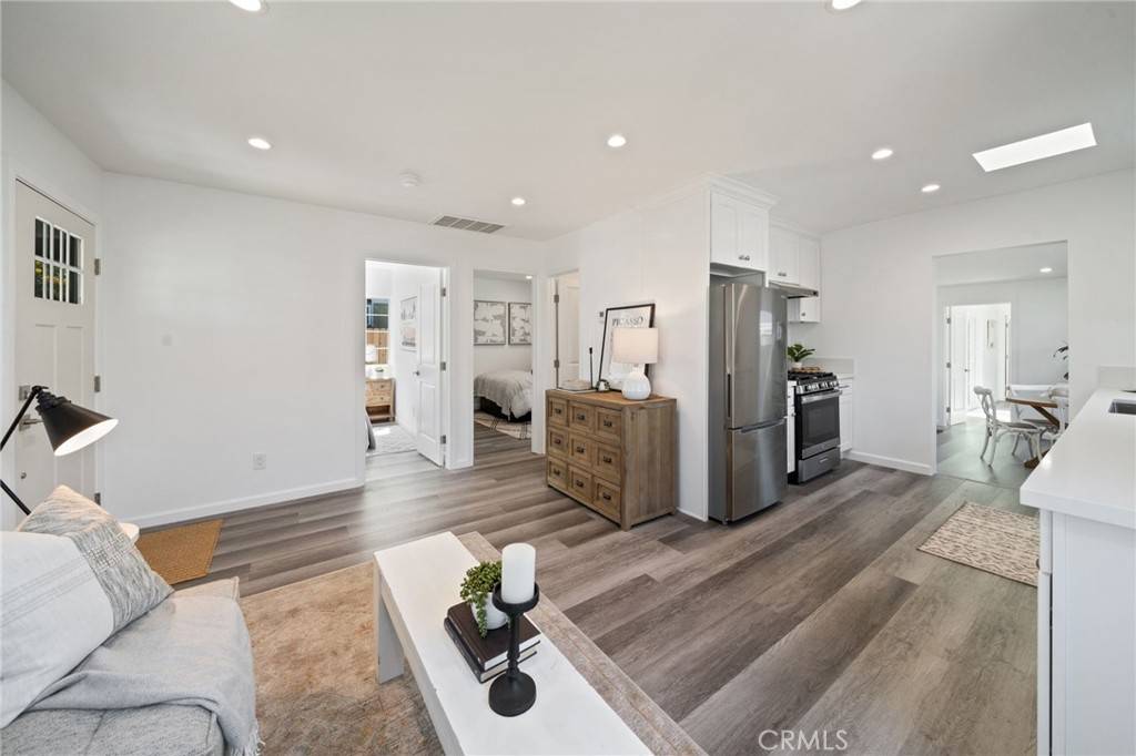 Long Beach, CA 90814,4110 E Vermont ST
